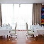 Marshal Garden Hotel