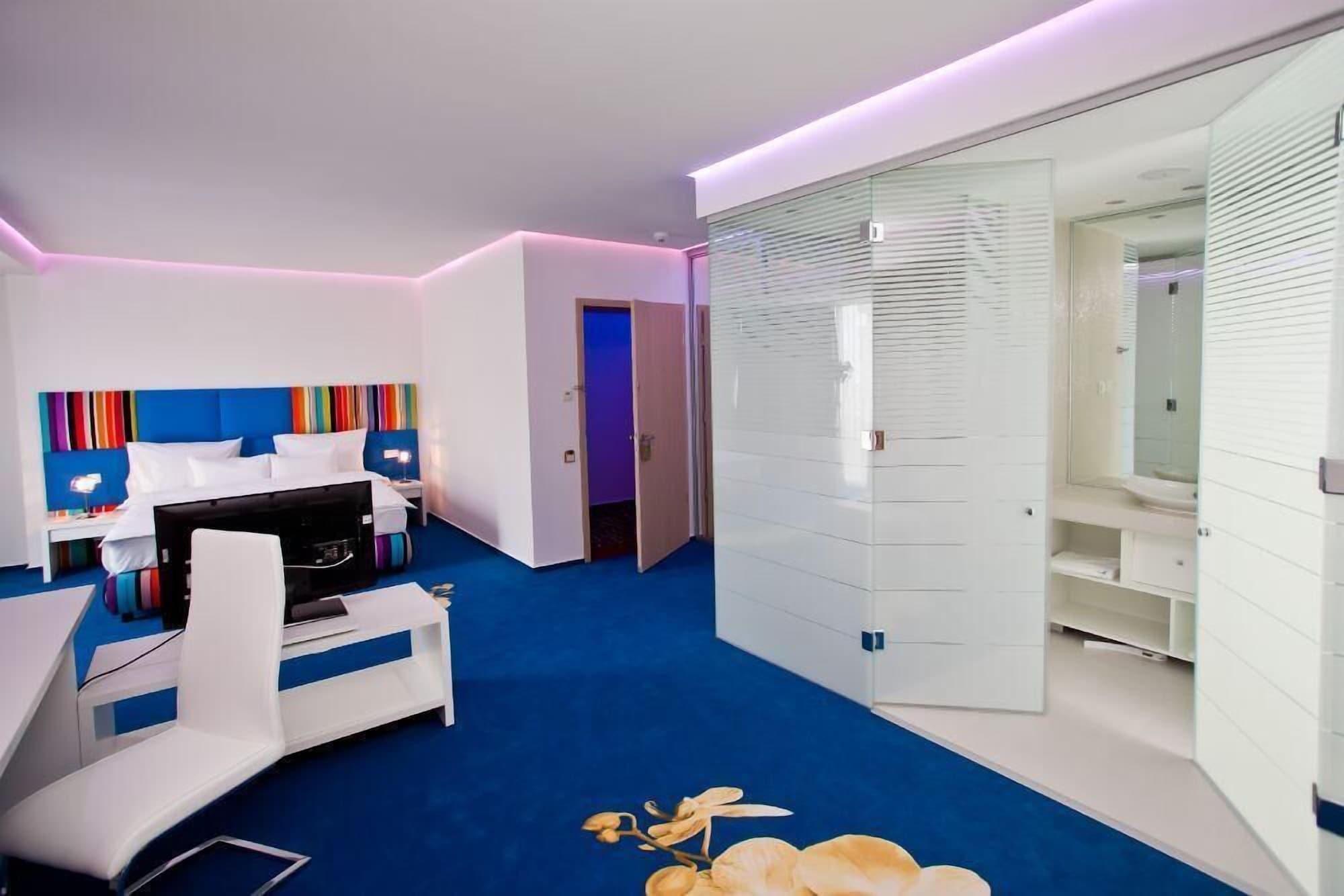 Hotel Marshal Garden 4*