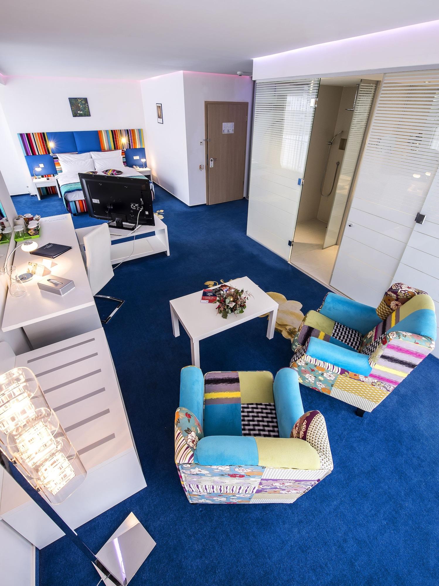 Marshal Garden Hotel 4*